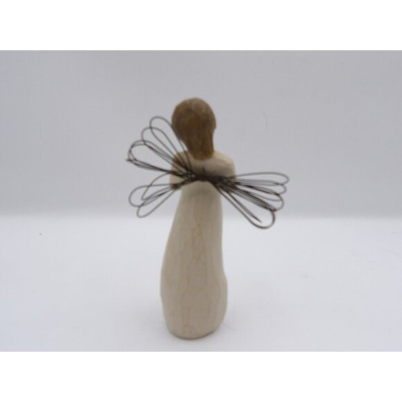 Willow Tree Angel "Loving Angel" Demdaco ©2002 Susan Lordi - Picture 2 of 3